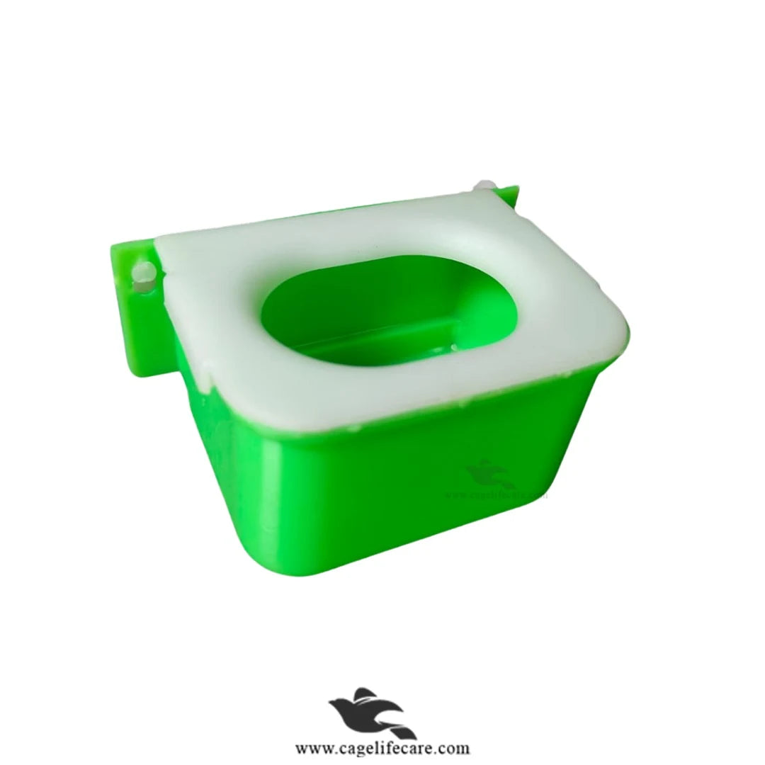 Oval Lid Pots for Lovebirds & Other Seed-Wasting Birds Green