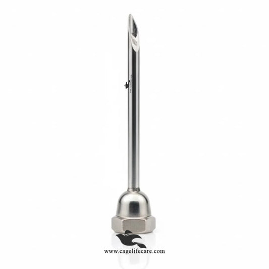 Veterinary stainless steel injector with sharp needle