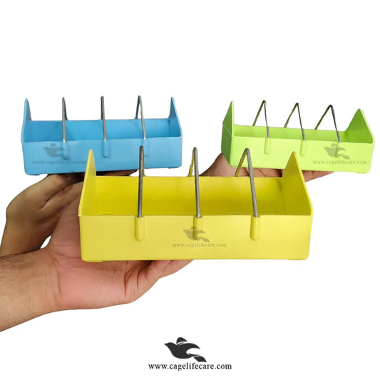 Small Plastic Grill Feeding Tray 20cm - for Birds Pigeons and Poultry