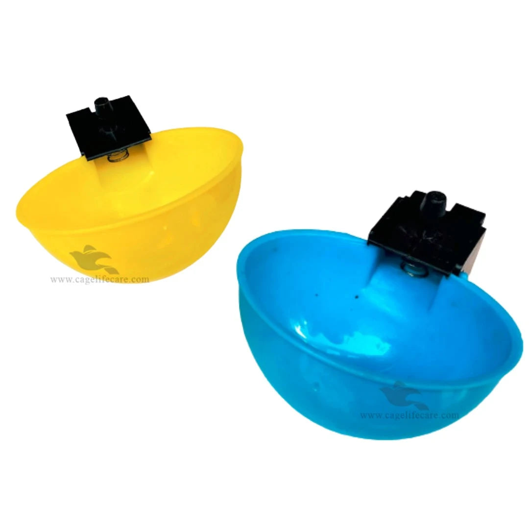 Automatic Hanging Poultry Drinking Cup – Bird Waterer 2 colors