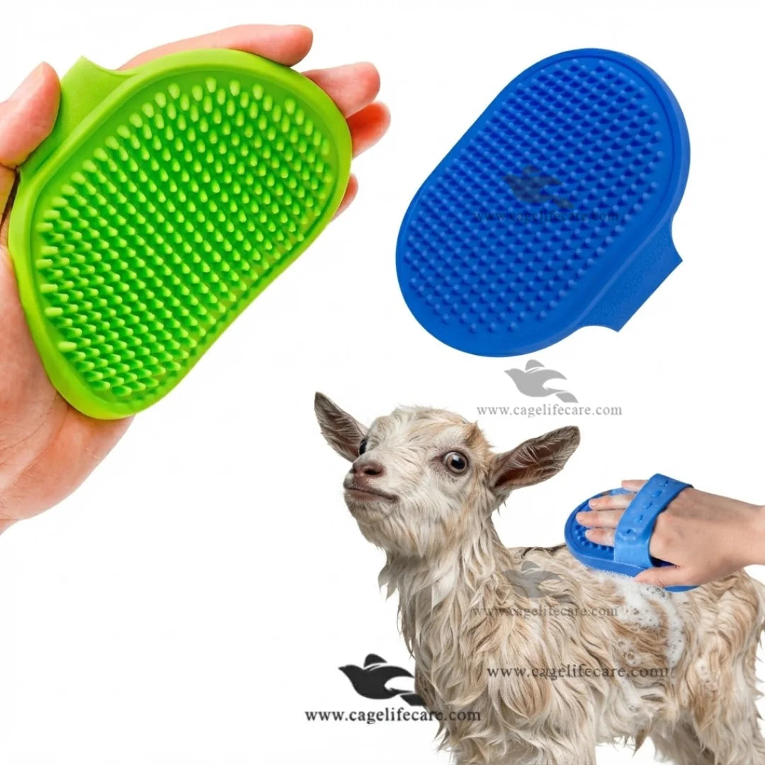 Animal grooming brush for sheep goats cattle and horses