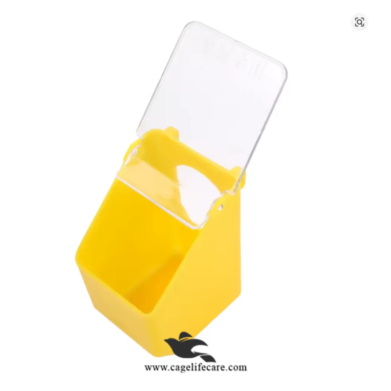 Single Hole Feeder – Clean, Efficient & Hygienic Feeder for Pigeons & Hens